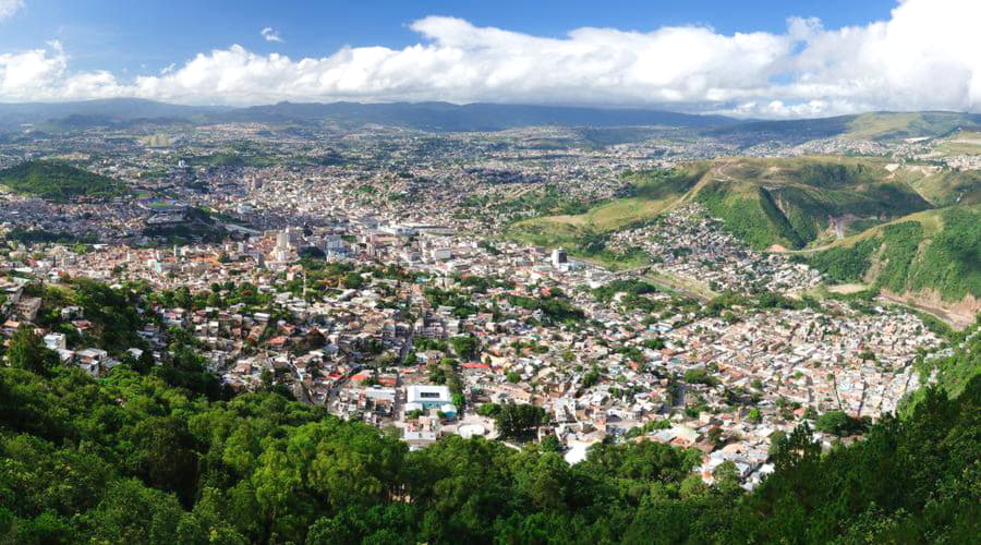 Wir bieten eine große Auswahl an Mietwagenoptionen in Tegucigalpa